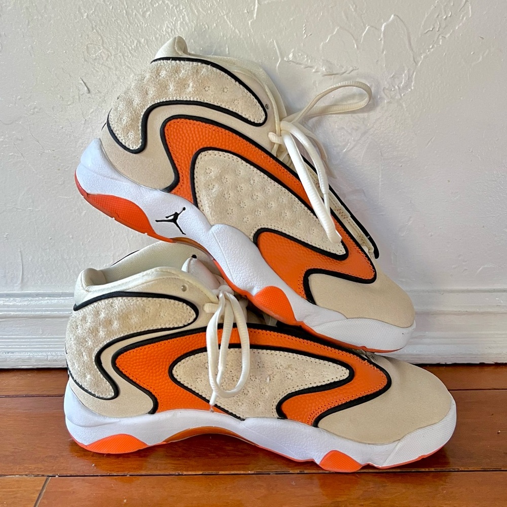 Nike Jordan’s Women’s OG Sneakers Coconut Milk